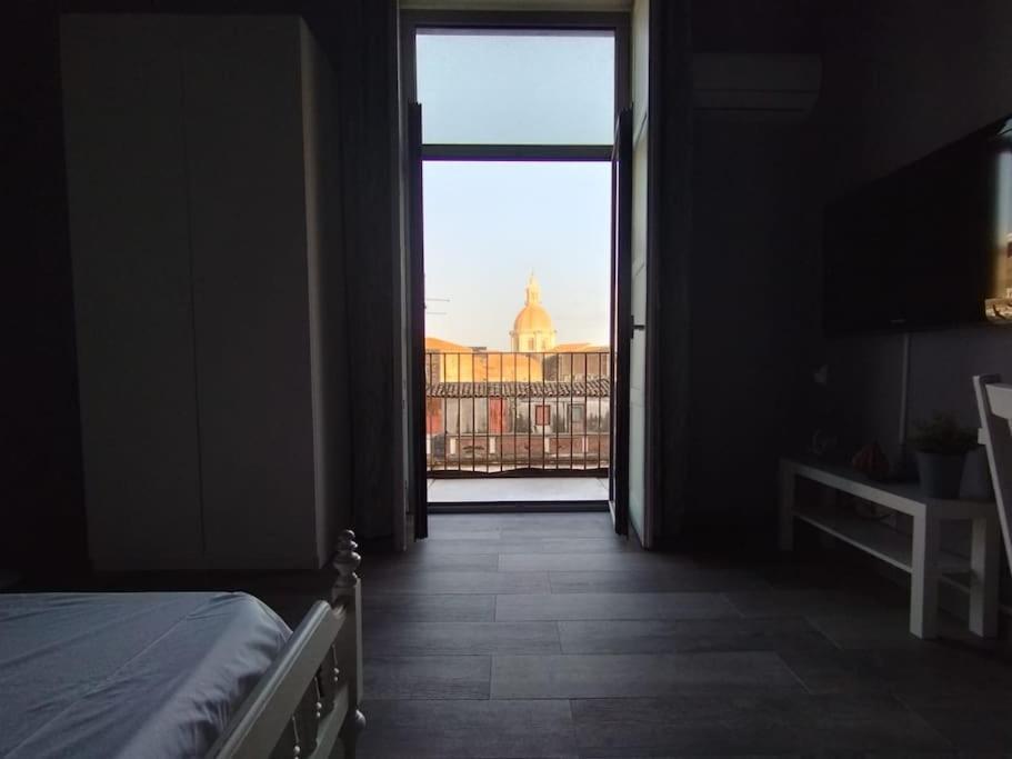 Апартаменты Benedettini House Катания Экстерьер фото